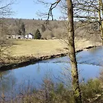 L'eaubergerine Holiday home *