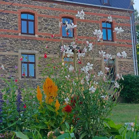 펜션 L'eaubergerine 헤르보몽